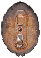 DN "Bólyai János Katonai Műszaki Főiskola" zománcozott, ezüstözött fém sapkajelvény (46x33...