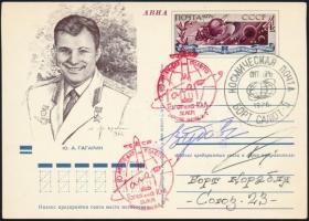 Vjacsiszlav Zudov (1942- ) és Valerij Rozsgyesztvenszkij szovjet űrhajósok aláírásai levelezőlapon /  Signatures of Vyacheslav Zudov (1942- ) and Valery Rozhdestvensky (1939-2011) Soviet astronauts on postcard