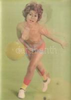 18 db főleg  MODERN magyar folklór lap kis albumban pár dimenziós lappal / 18 mostly modern Hungaria...