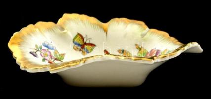 Herendi Viktória mintás leveles tálka, kézzel festett, jelzett, kopásnyomokkal, 15,5×8×4 cm