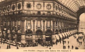 Milan, Milano; Ottagono della Galleria Vitt. Emanuele / mall interior, shops, arcades, café, restaurant, octagon (EK)