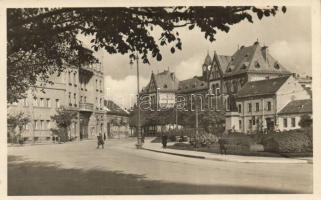 Debrecen, Kálvin tér, Csokonay szobor