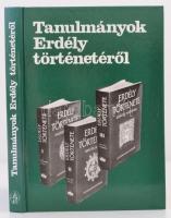 Tanulmányok Erdély történetéről. Szerk.: Rácz István. Debrecen, 1988, Csokonai. Kartonált papírkötésben, jó állapotban.