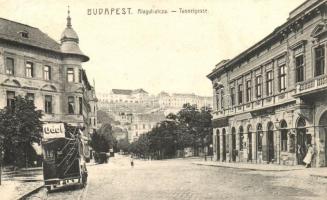 Budapest I. Alagút utca, emeletes busz Odol reklámmal, gyógyszertár, dohánybolt, Reisz üzlete (vágott / cut)