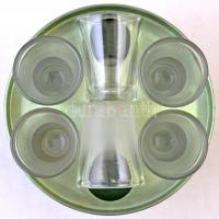 Retró stampedlis készlet, alma formájú, ezüstszínű, benne 6 db üvegpohárral, m: 4,5 cm, d: 3,5 cm, a...