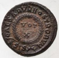 Római Birodalom / Siscia / II. Constantinus 321-324. AE Follis (3,25g) T:2
Roman Empire / Siscia / ...