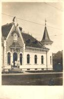 1931 Szombathely, Gyógyszertár gyógyszerészekkel, Kohn műterme photo