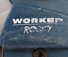 Worker gyerekkorcsolya, állítható, használt, kopásnyomokkal, 29-32-es méretben