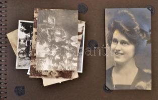 cca 1920-1950 3 db nagy családi fotóalbum, benne több száz fotóval, közte érdekesebbek is. Sok felir...