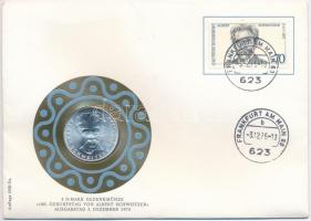 NSZK 1975G 5M Ag Albert Schweitzer lezárt, bélyeges, bélyegzős borítékban T:1- patina FRG 1975G 5 Mark Ag Albert Schweitzer coin is sealed envelope with stamps C:AU