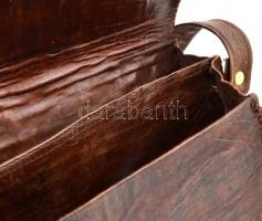 Afrikai hüllő bőr női válltáska, 25x25x6 cm