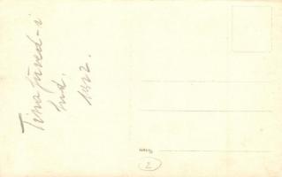 1922 Tiszafüred, cserkészek tábori felszereléseket szállítanak a vasúti hídon / Hungarian scout on r...