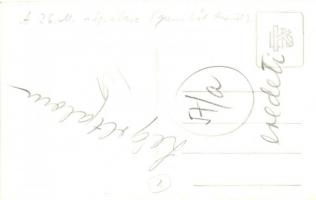 A 36. magyar cserkész légoltalmi népálarc / Hungarian scout with air raid gas mask, photo