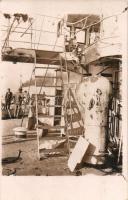 Sérült SMS Novara, K. u. K. haditengerészet Helgoland-osztályú gyorscirkálója az otrantó-i ütközet után / K.u.K. Kriegsmarine, Damaged SMS Novara after the Naval battle of Otranto, photo
