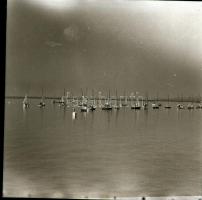 cca 1930 Budapest, élet a Dunán és a két partján, korabeli vintage negatívokról készült 11 db mai na...