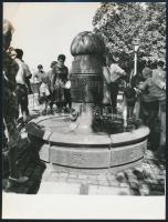 cca 1972 Budapesti fényképek, az egyik feliratozva, 4 db vintage fotó, 18x24 cm