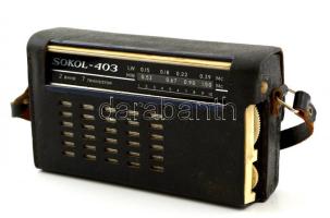 Sokol 403 rádió bőr tokban