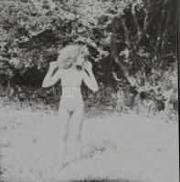 cca 1980 Szolidan erotikus felvételek negatív tétele, 13 db vintage negatív, 6x6 cm / 13 erotic phot...