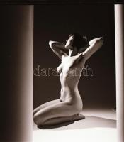 cca 1980 Szolidan erotikus felvételek negatív tétele, 13 db vintage negatív, 6x6 cm / 13 erotic phot...