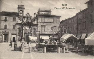 Fano, Piazza XX Settembre / square, fountain (EK)