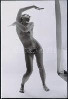 cca 1971 Játék az egész élet, 3 db szolidan erotikus fénykép, vintage negatívról készült mai nagyítá...