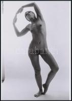 cca 1977 Örömös pillanatok, 3 db szolidan erotikus fénykép, vintage negatívról készült mai nagyításo...