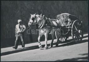 1938 Osoha László: Kordé, pecséttel jelzett vintage fotóművészeti alkotás,15,5x22 cm
