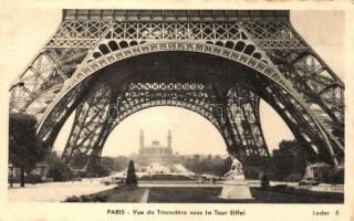 Paris, Vue du Trocadéro sous la Tour Eiffel / Eiffel Tower, garden, palace (Rb)
