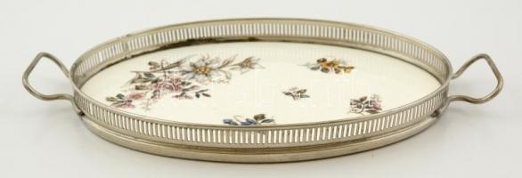 cca 1900 M.D. fajansz kínáló fém szerelékkel, jelzett, hibátlan, 25×14 cm