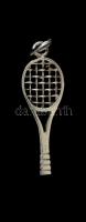 Ezüst(Ag) teniszütő alakú medál, jelzett, 3,3x1 cm, nettó: 1,1 g