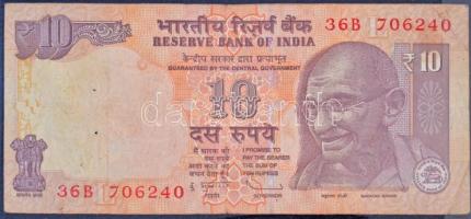 4db külföldi bankjegy piros kihajthatós albumban: Jugoszlávia 1974. 20D, India 1996. 10R, Vietnám 19...