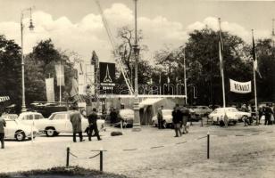 65 db MODERN fekete-fehér magyar városképes lap a 60-as évekből / 65 MODERN black and white Hungaria...