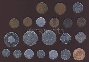 Holland Antillák 1950-70-es évek 1c (8x) 3klf típusban + 2 1/2c (2x) + 5c (2x) + 10c (3x) + 25c (2x) + 1G (3x) + Curacao 1944. 2 1/2c T:1,2 Összesen 21db.