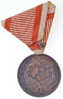 1914. "I. osztályú Ezüst Vitézségi Érem" Ag kitüntetés, "A" fémjellel a peremen,...