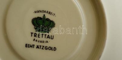 Trettau csésze és alj + süteményes tányér, matricás, jelzett, hibátlan