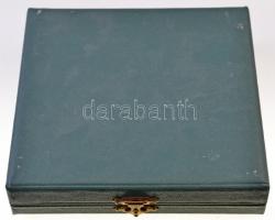 Renner Kálmán (1927-1994) 1971. "Than Károly 1834-1908 / A magyar gyógyszerkönyv centenáriumára...