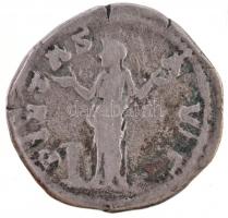 Római Birodalom / Róma / Hadrianus 134-138. Denár Ag (2,93g) T:2-,3
Roman Empire / Rome / Hadrian 1...