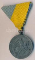 1941. "Délvidéki Emlékérem" cink emlékérem mellszalaggal. Szign.: BERÁN L. T:2 ph.
Hungar...