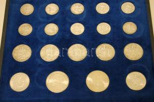 Hollandia forgalmi Ag Gulden teljes gyűjteménye, hozzávaló díszdobozban, 1954-67. 1G Ag 10klf db, 1959-66. 2 1/2G Ag 7klf db, 1970-73. 10G Ag 2klf db T:1/2,2