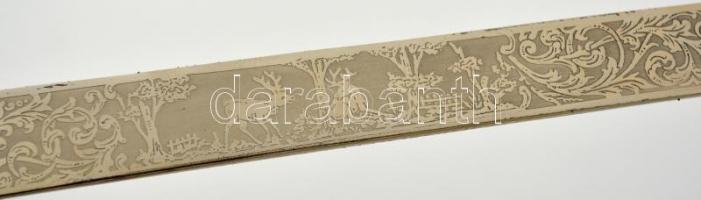 1988 Gazdagon díszített vadász dísztőr, E & F Hörster Solingen pengével, a pengetőnél ajándékozá...