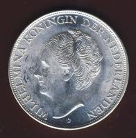 Curacao 1944. 2 1/2G Ag "Wilhelmina" T:BU