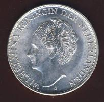 Curacao 1944. 2 1/2G Ag "Wilhelmina" T:BU