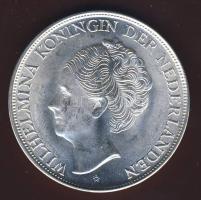 Curacao 1944. 2 1/2G Ag "Wilhelmina" T:BU