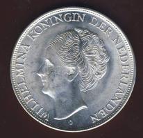 Curacao 1944. 2 1/2G Ag "Wilhelmina" T:BU