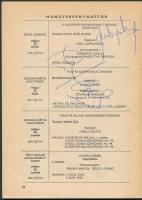 Országos Filharmónia műsorfüzet 1982. május 10-23. 10. szám. Összesen 23 művész aláírásával, többek ...