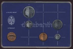 Hollandia 1982. 5c-2 1/2G (5klf db) + zseton forgalmi sor szettben T:BU