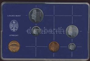 Hollandia 1983. 5c-2 1/2G (5klf db) + zseton forgalmi sor szettben T:BU