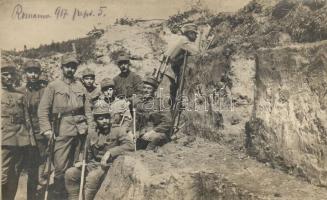 1917 K.u.K. Kommando des Offizierskurses der I. Armee / Üdvözlet a harctérről, katonák lövészárokban / K.u.K. military, soldier in the trench, photo