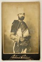 cca 1890-1900 Albán katona kemányhátú fotója, 16x11 cm.