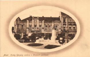 Arad, Csiky Gergely szobor a Kossuth parkban, Urbán Endre és Singer üzlete / statue in the park, shops